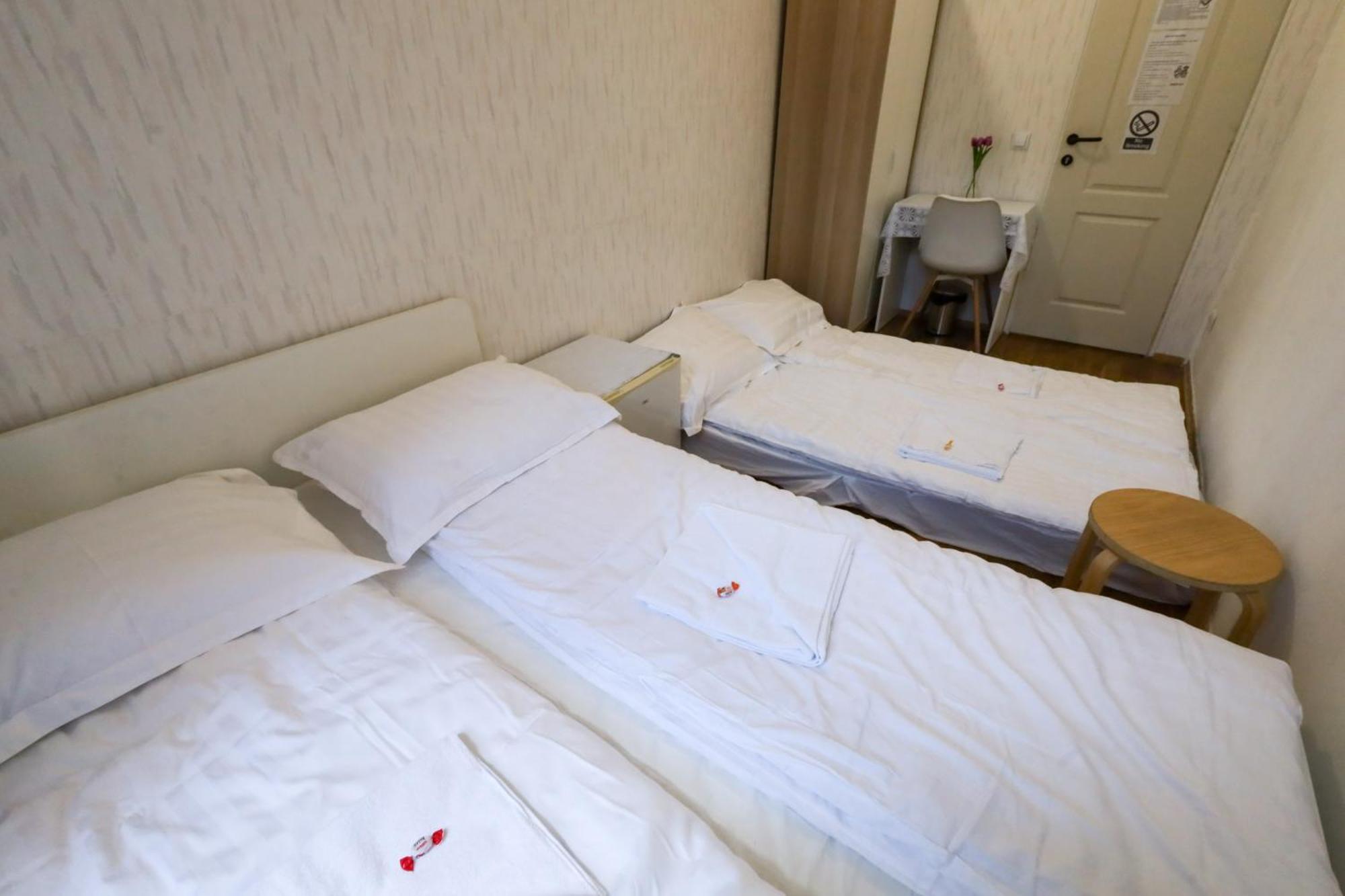 Budapest Pest-Port Apartment 4 Rooms For 16 Person Budapeste Exterior foto
